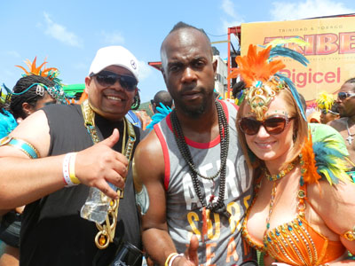 Chris from CaribbeanPot.com with his wife at Carnival  ::  Socamom.com