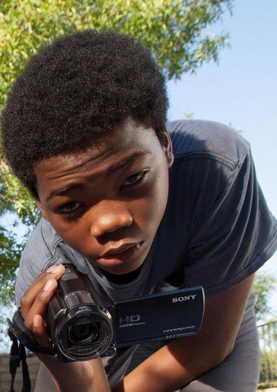 Jamaican American Rapper Brian Bradley Astro Turns Actor in Earth to Echo  ::  SocaMom.com