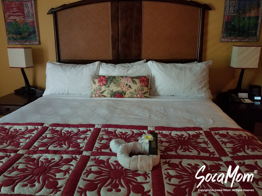 Disney Aulani Resort and Spa Two Bedroom Villa - Master Bedroom, King Size Bed